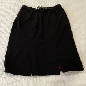 i.e. women’s black skirt size 8